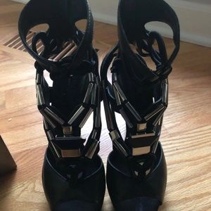 Gucci Sigrid Heels